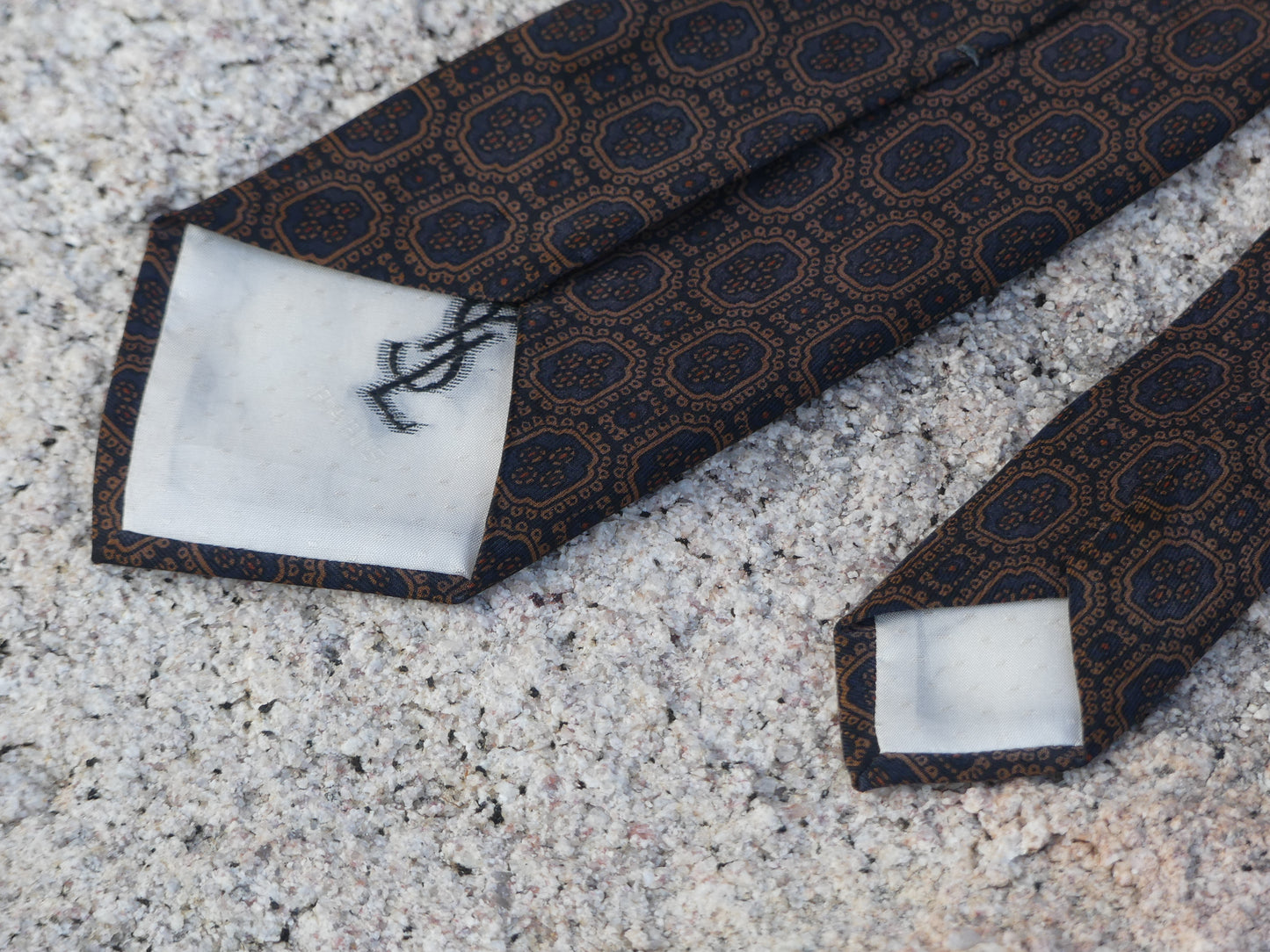 YVES SAINT LAURENT VINTAGE TIE BROWN - La Vague Vintage Shop 