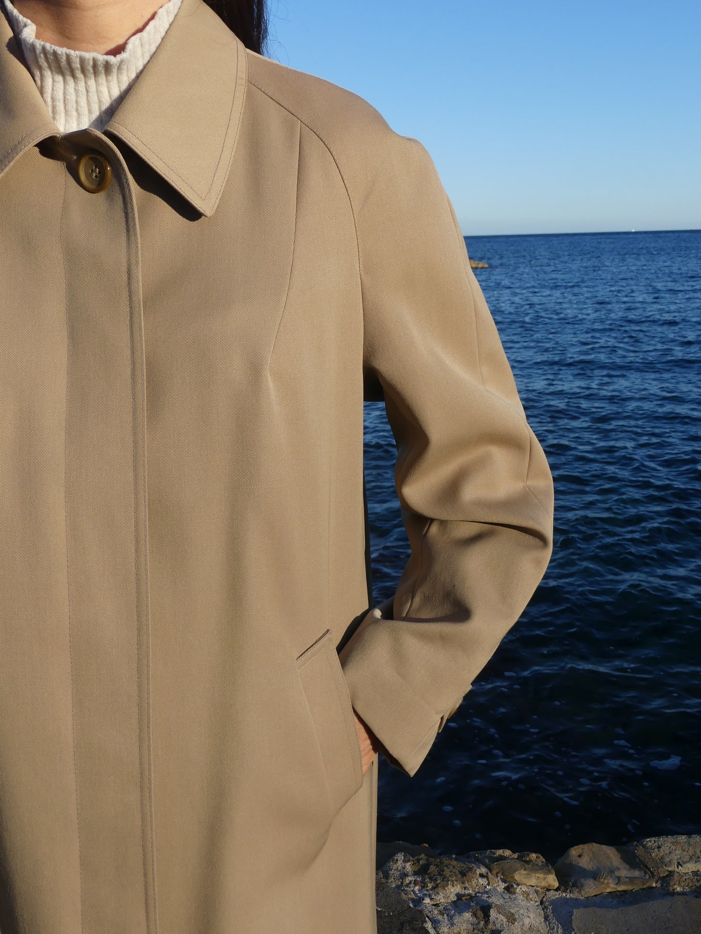 VALENTIN VINTAGE TRENCH COAT - La Vague Vintage Shop 