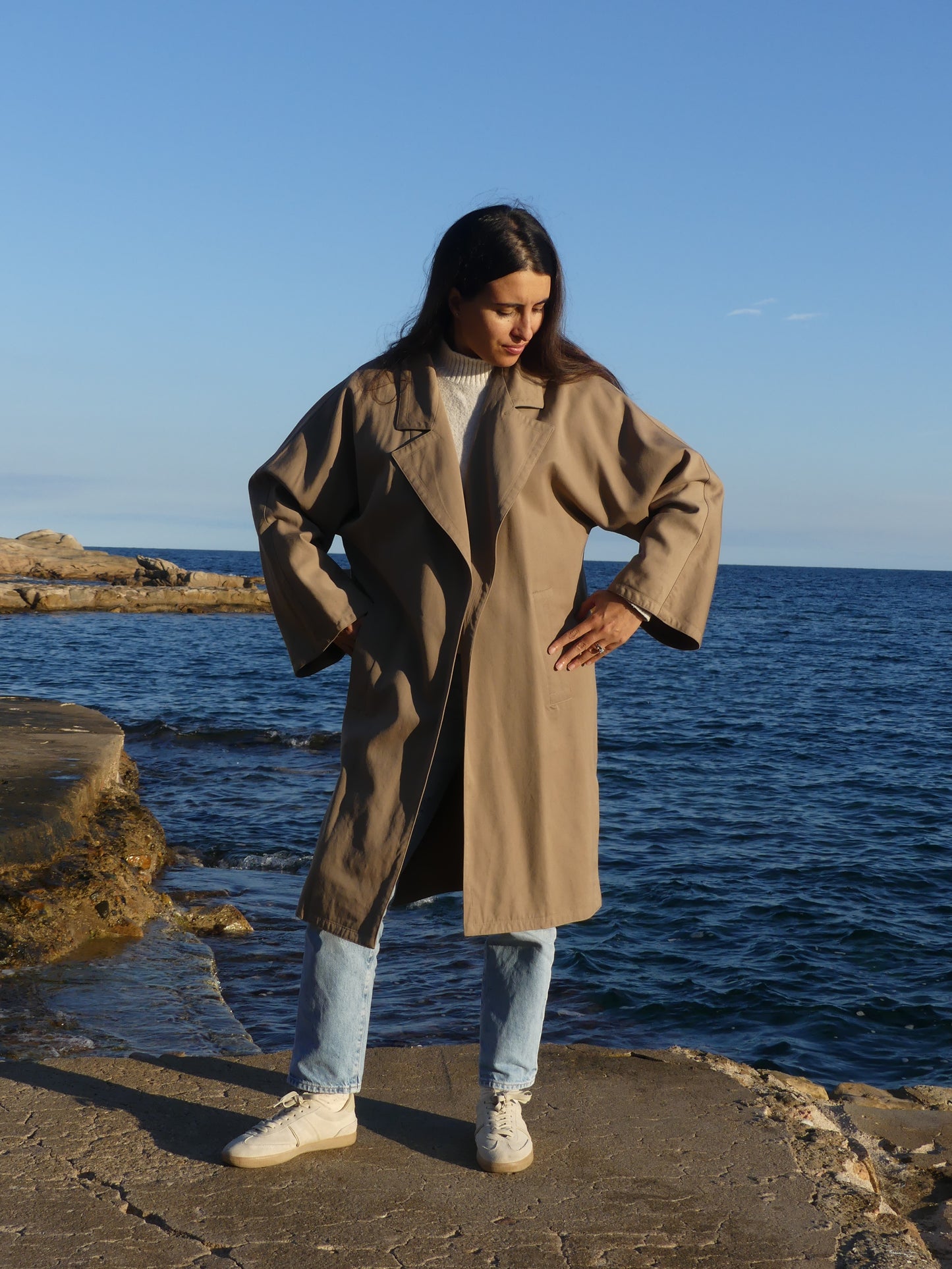 MARIONA VINTAGE TRENCH COAT - La Vague Vintage Shop 