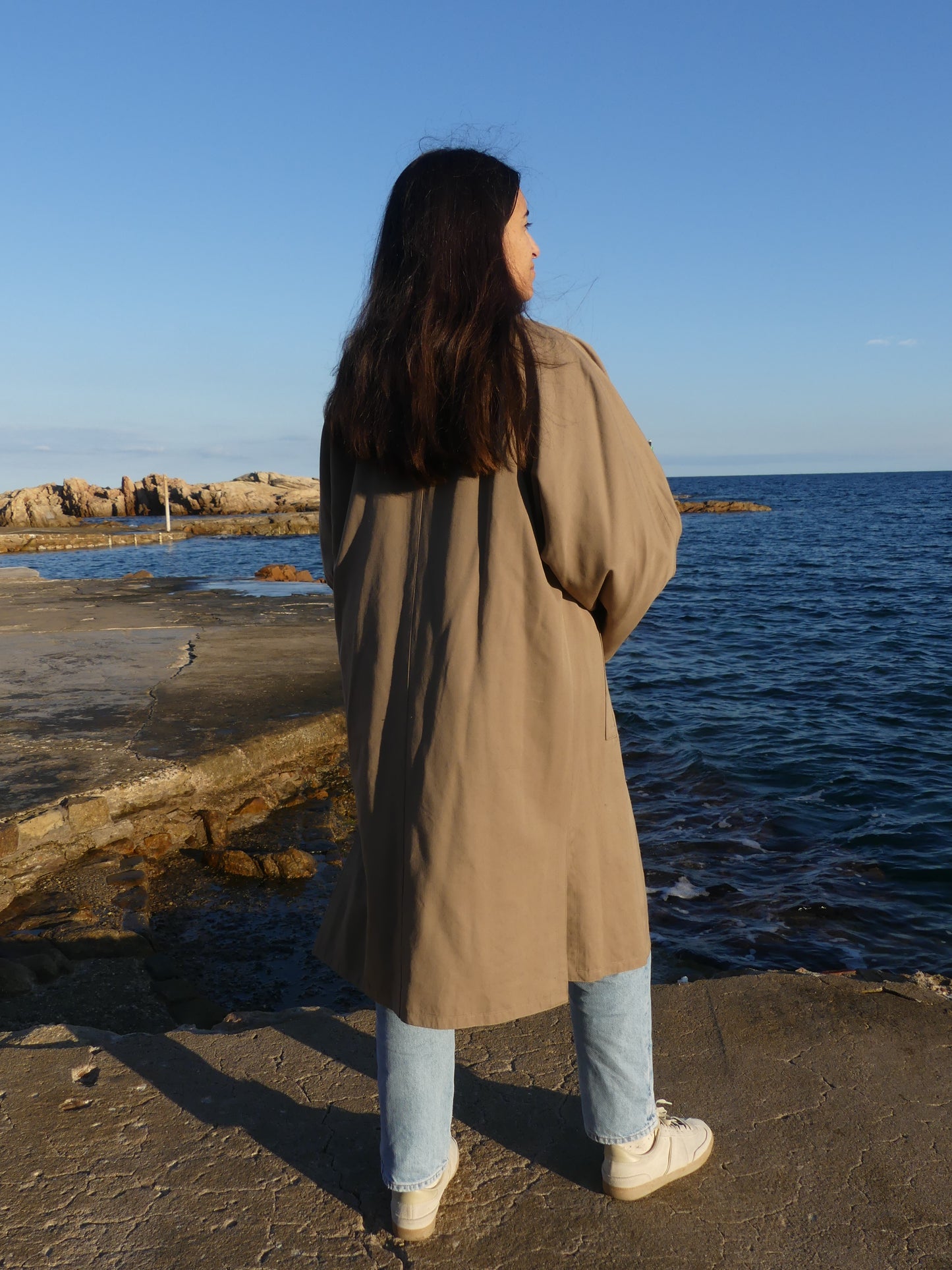 MARIONA VINTAGE TRENCH COAT - La Vague Vintage Shop 