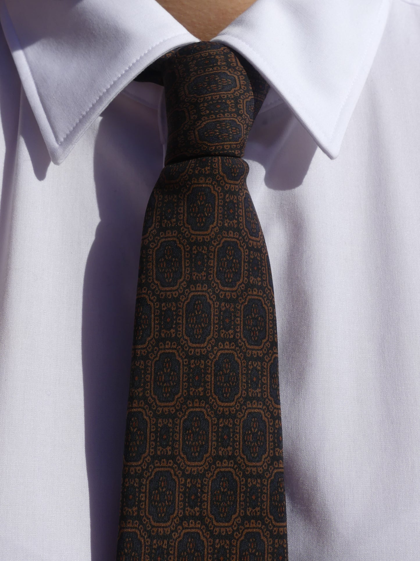 YVES SAINT LAURENT VINTAGE TIE BROWN - La Vague Vintage Shop 