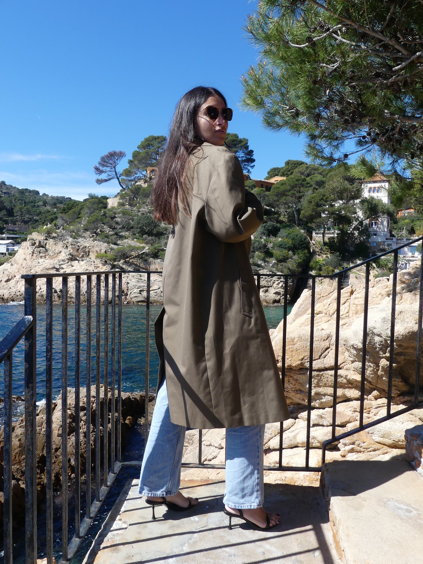 LORENZO VINTAGE TRENCH COAT - La Vague Vintage Shop 