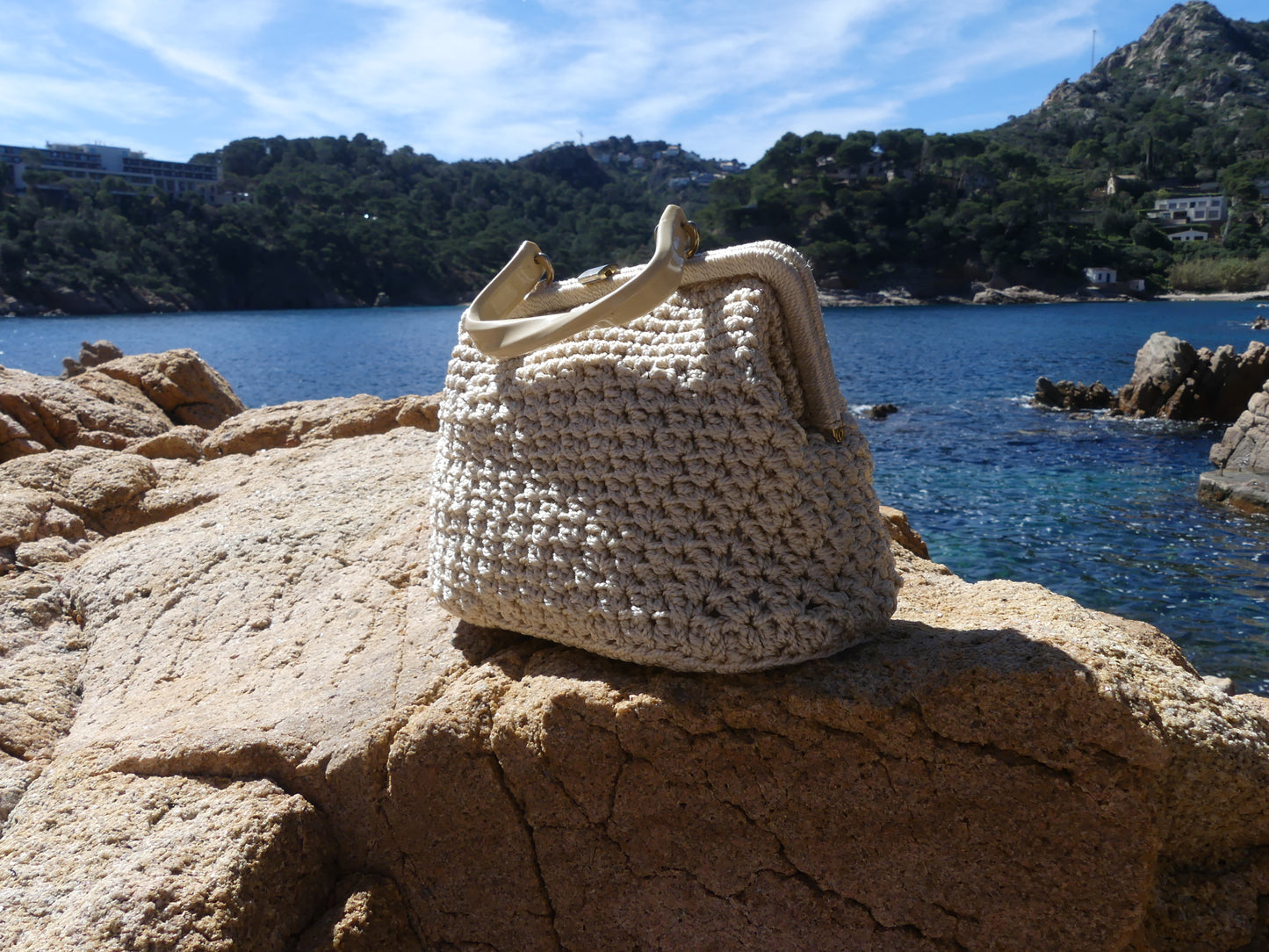 CROCHET VINTAGE HANDBAG - La Vague Vintage Shop 