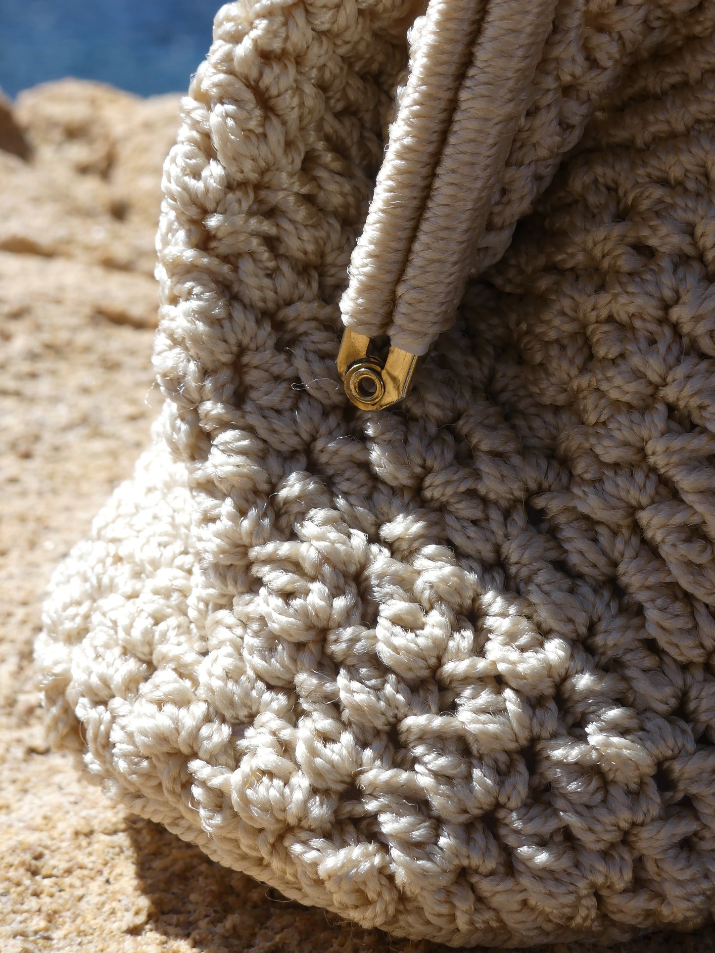 CROCHET VINTAGE HANDBAG - La Vague Vintage Shop 