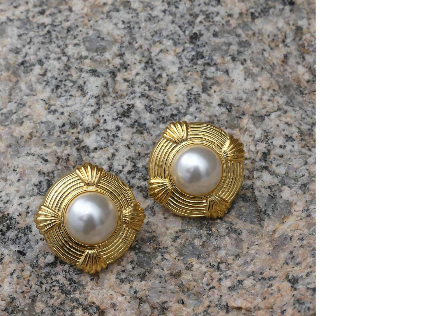 VINTAGE EARRINGS N°4 - La Vague Vintage Shop 