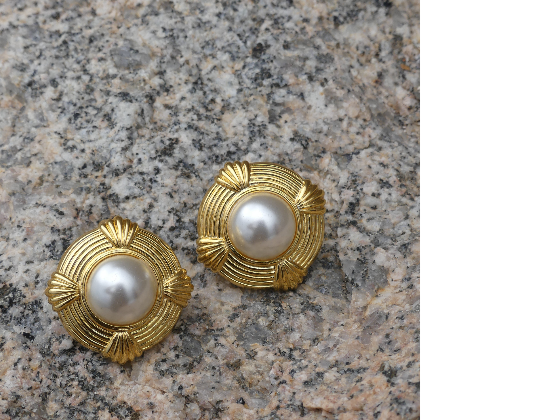 VINTAGE EARRINGS N°4 - La Vague Vintage Shop 